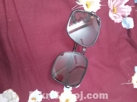 3 Brand New Sunglass